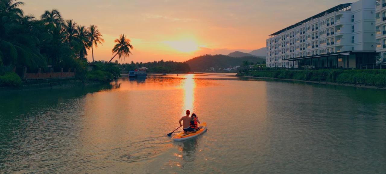 Cham Oasis Nha Trang Resort Condotel Esterno foto