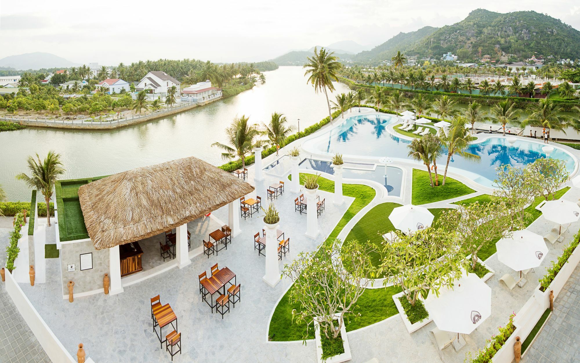 Cham Oasis Nha Trang Resort Condotel Esterno foto